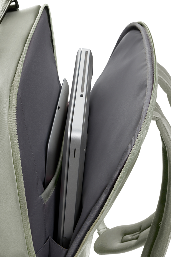 Samsonite Karissa Evo Round Backpack 15.6'  