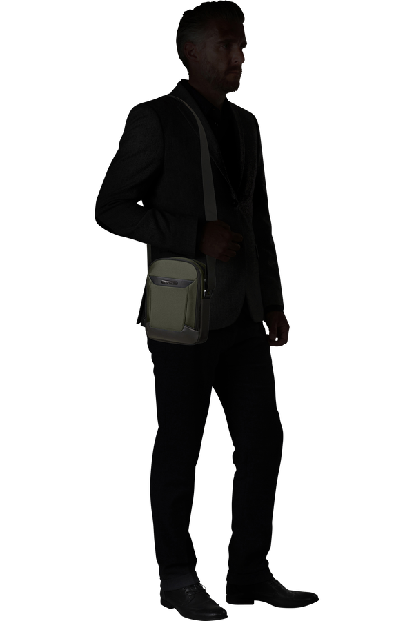 Samsonite Pro-Dlx 6 Crossbody Bag M  Green Samsonite Pro-Dlx 6 Crossbody Bag M  Green