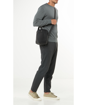 Biz2go Axelremsväska 25 x 20 x 9 cm | 0.3 kg Biz2go Axelremsväska 25 x 20 x 9 cm | 0.3 kg