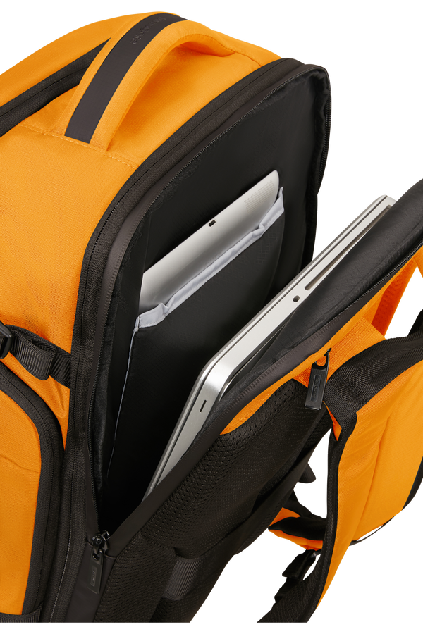 Biz2Go 2 3-i-1 Reseryggs&auml;ck 17.3"
