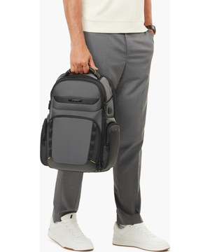 Pro-DLX 6 Ryggsäck expandable 15.6" 43 x 30 x 15/21 cm | 1.3 kg Pro-DLX 6 Ryggsäck expandable 15.6" 43 x 30 x 15/21 cm | 1.3 kg
