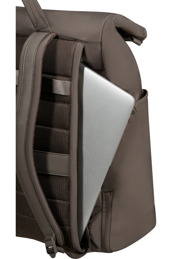 Essentis Ryggs&auml;ck 15.6"