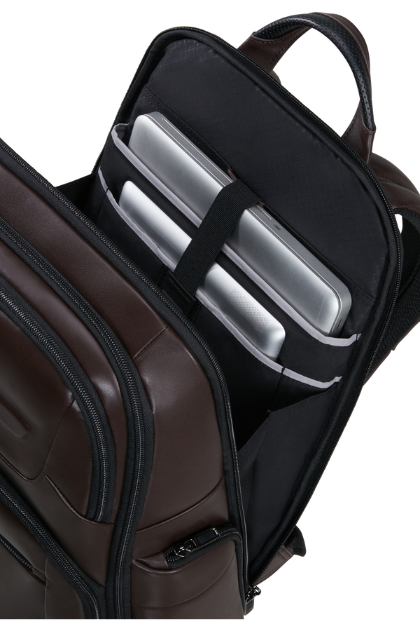 Pro-Dlx Leather Ryggs&auml;ck 15.6"