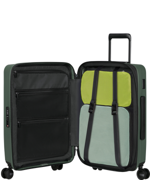 Restackd Expanderbar resväska med 4 hjul 55cm 55 x 40 x 23/26 cm | 3.1 kg Restackd Expanderbar resväska med 4 hjul 55cm 55 x 40 x 23/26 cm | 3.1 kg