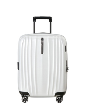 Nexis Expanderbar resv&auml;ska med 4 hjul 55cm 55 x 40 x 20/23 cm | 2.5 kg
